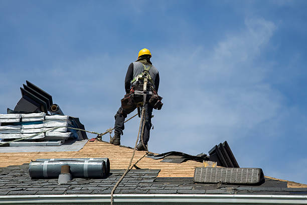 Professional Gutter Installation technician working in Keosauqua, IA